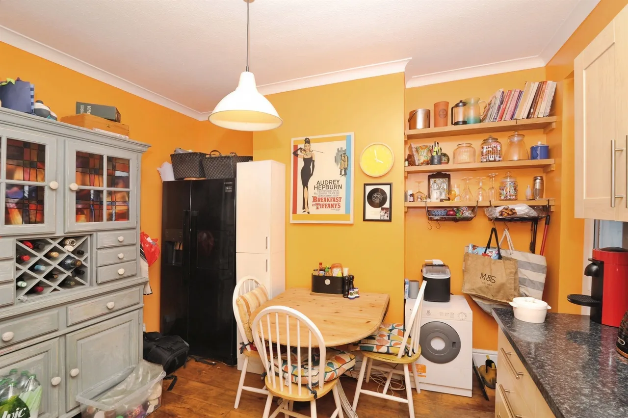 Cliftonville Road, St. Leonards-On-Sea, photo 5