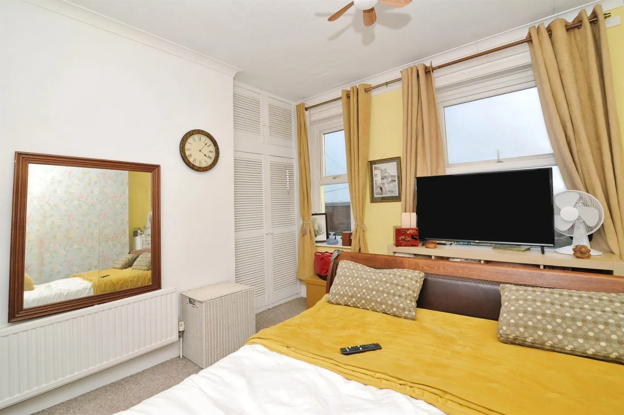 Cliftonville Road, St. Leonards-On-Sea, photo 9