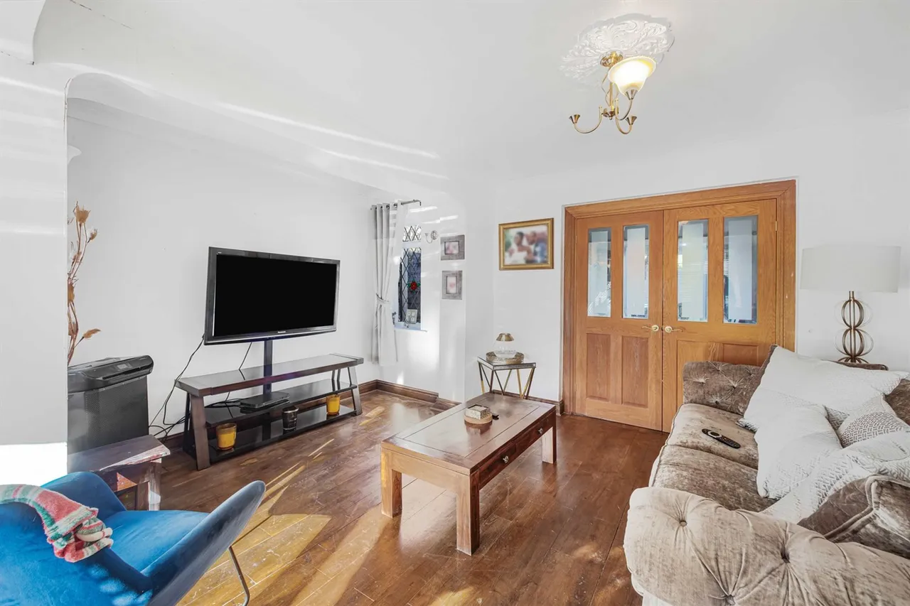 Warburton Close, Altrincham, photo 5