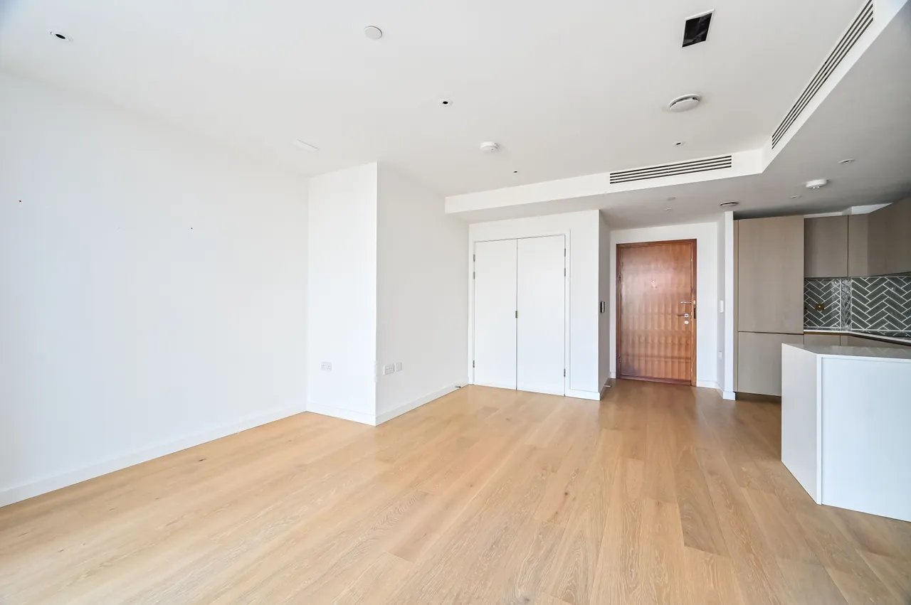 Flat 2404, 145 City Road, London, photo 9