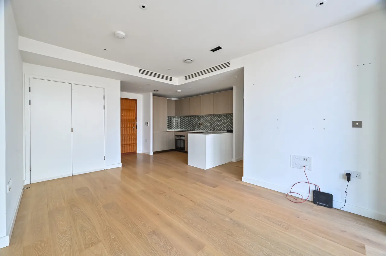 Flat 2404, 145 City Road, London, photo 10