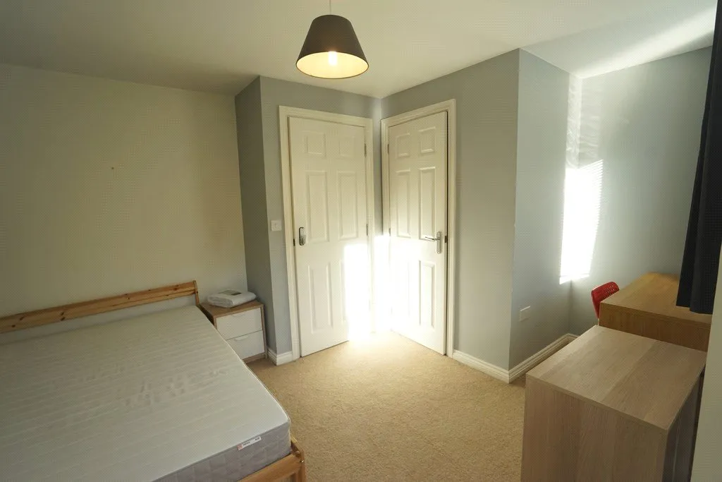 Long Down Avenue, Bristol, Gloucestershire, BS16, photo 5