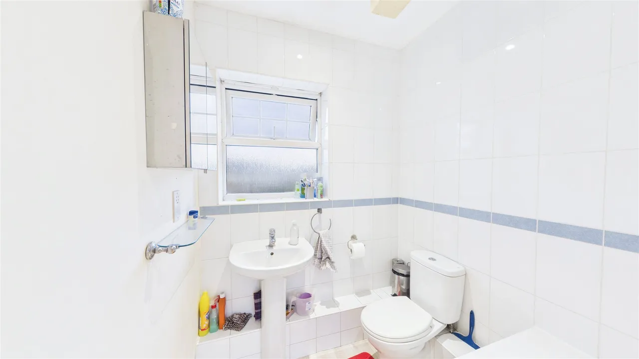 Butler Close, Edgware, HA8 5QQ, photo 4
