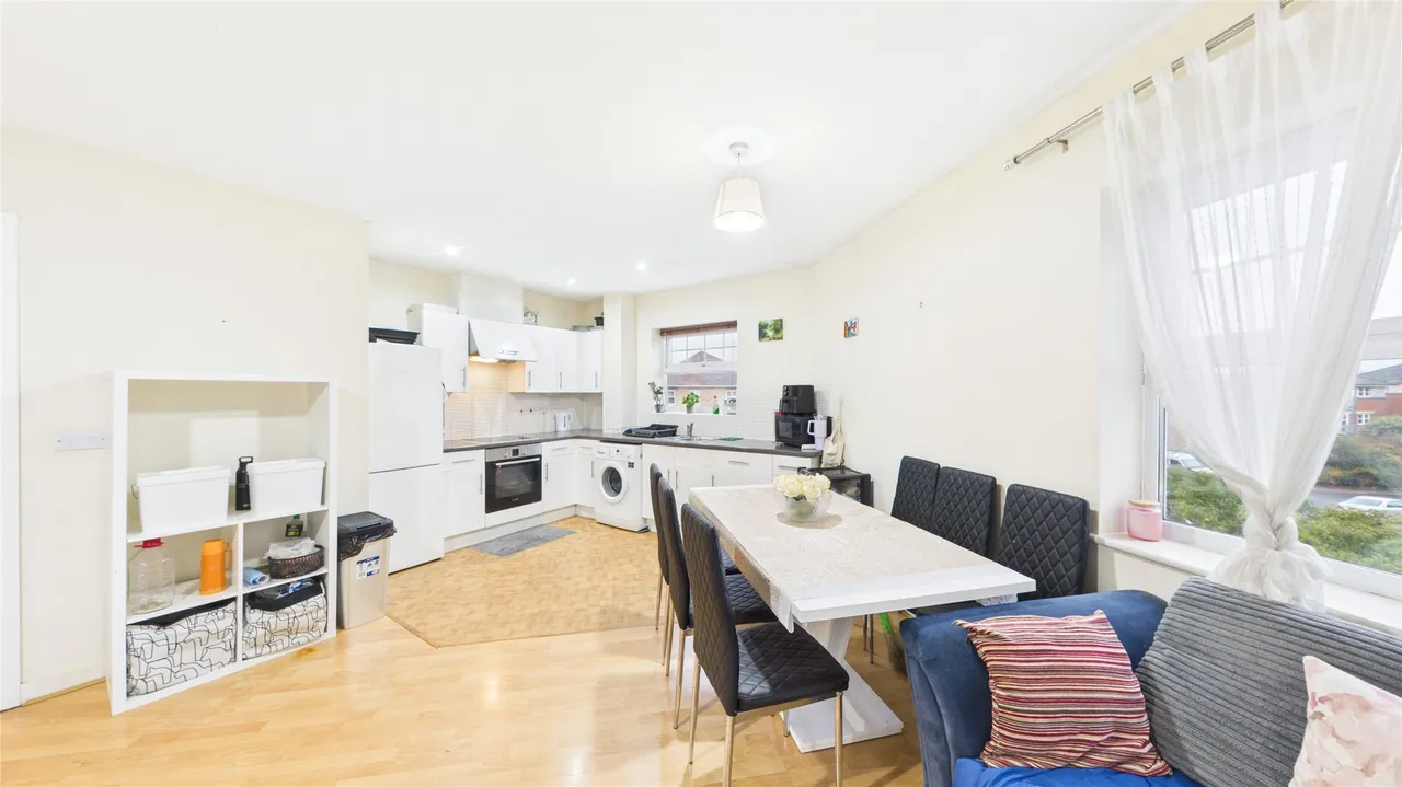 Butler Close, Edgware, HA8 5QQ, photo 5