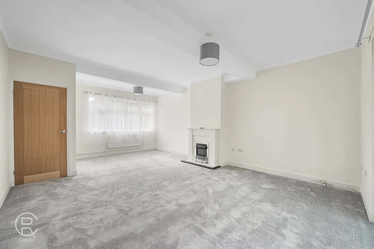 Greenford Avenue, Hanwell, London, W7 1JJ, photo 2