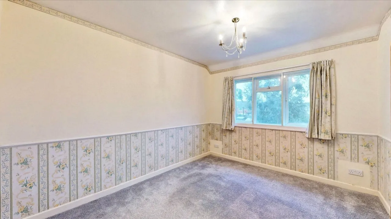 Stanwell Gardens, Stanwell, TW19, photo 11