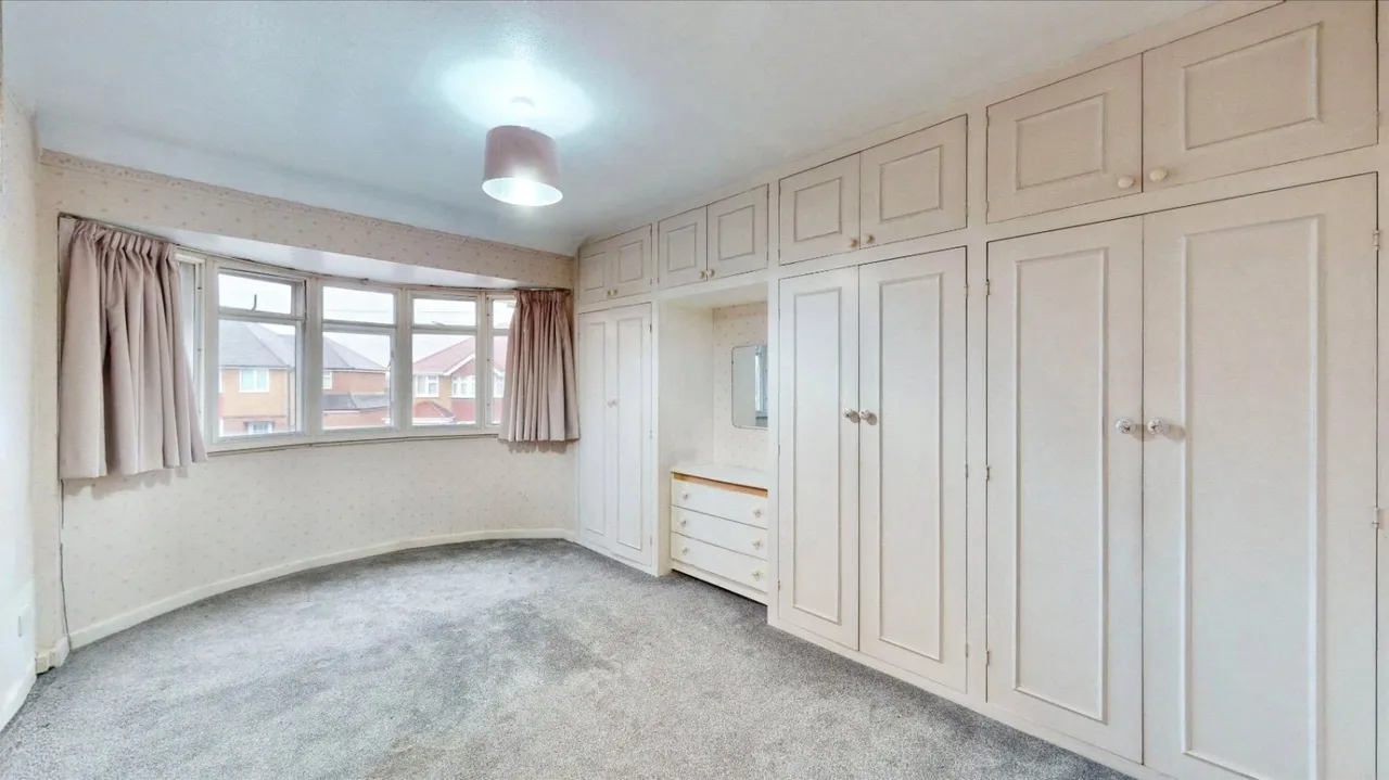 Stanwell Gardens, Stanwell, TW19, photo 6