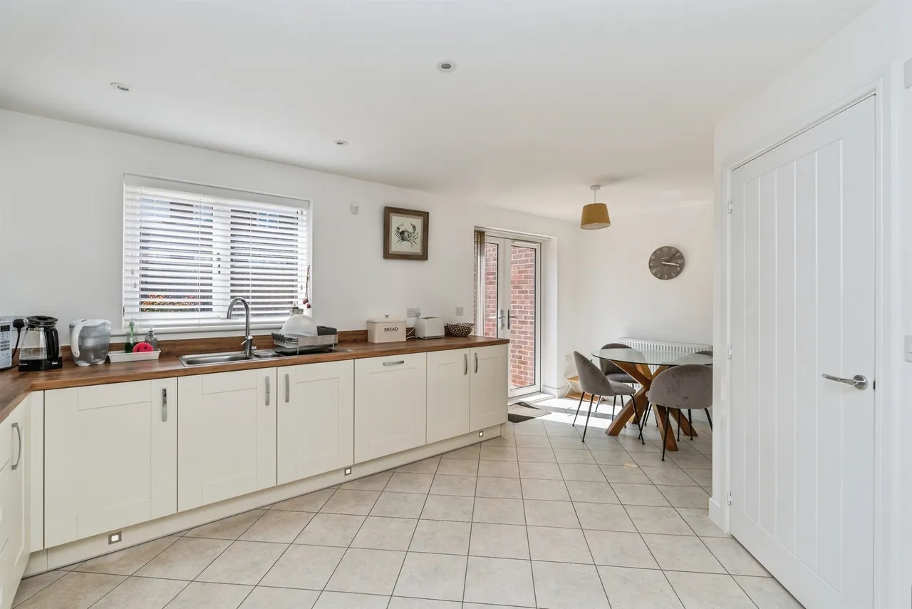 Harrison Way, Rownhams, Southampton, photo 6