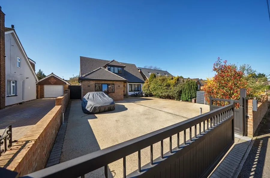 Northview Road, Houghton Regis, LU5, photo 17