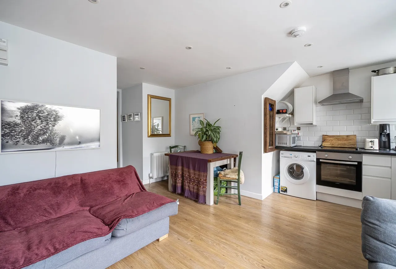 Woodchester Garage, Gloucestershire, Rooksmoor, GL5 5NE, photo 4