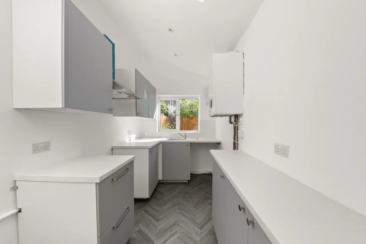 Montague Road, Hanwell, W7 3PG, photo 4