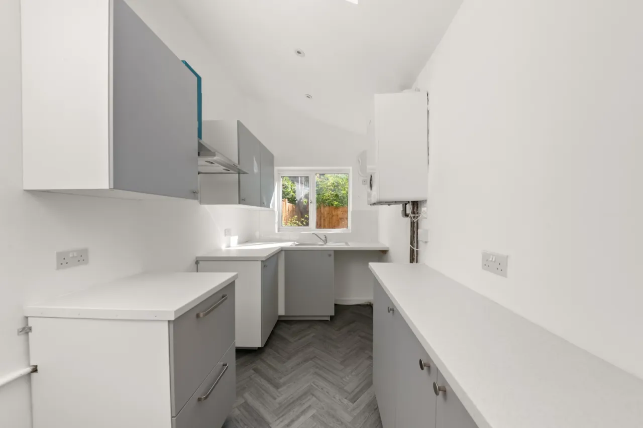 Montague Road, Hanwell, W7 3PG, photo 16