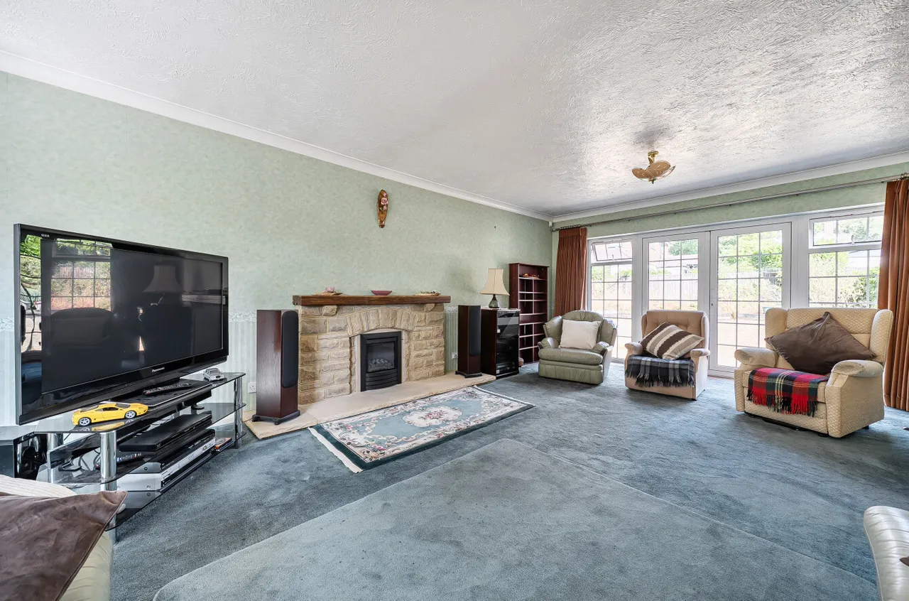 Portesbery Road, Camberley, Surrey, GU15 3TF, photo 17
