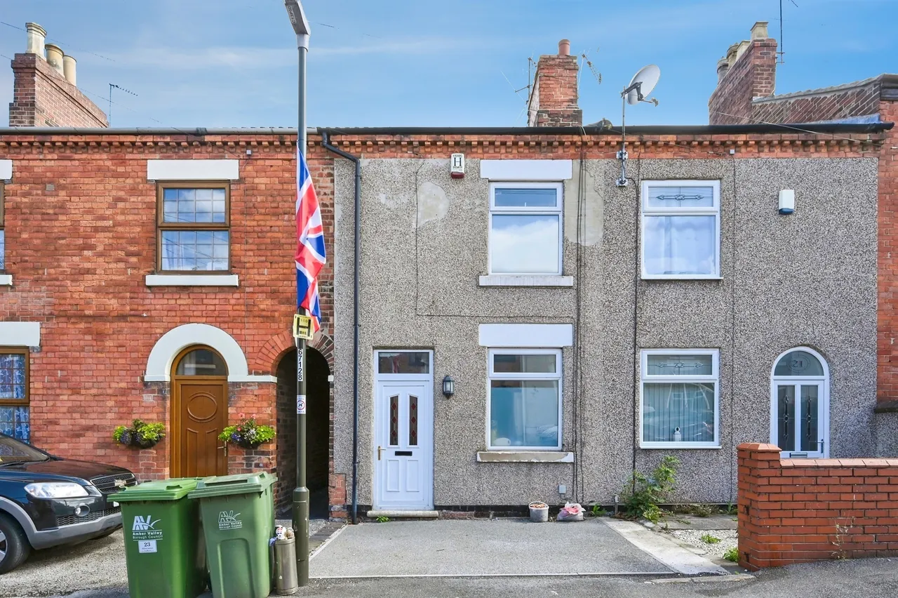 2 bed house for sale, Alfred Street, Ripley, DE5