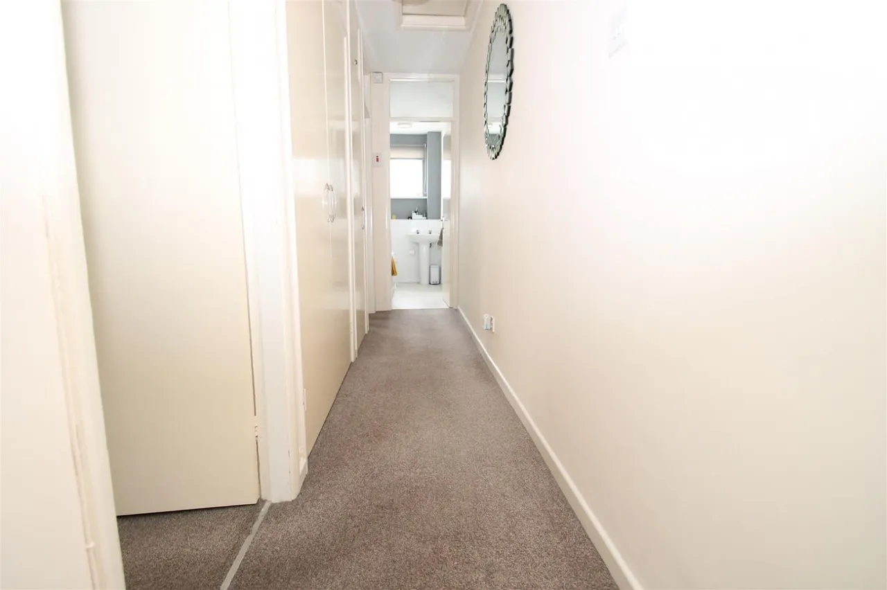 Pippin Avenue, Halesowen, photo 6