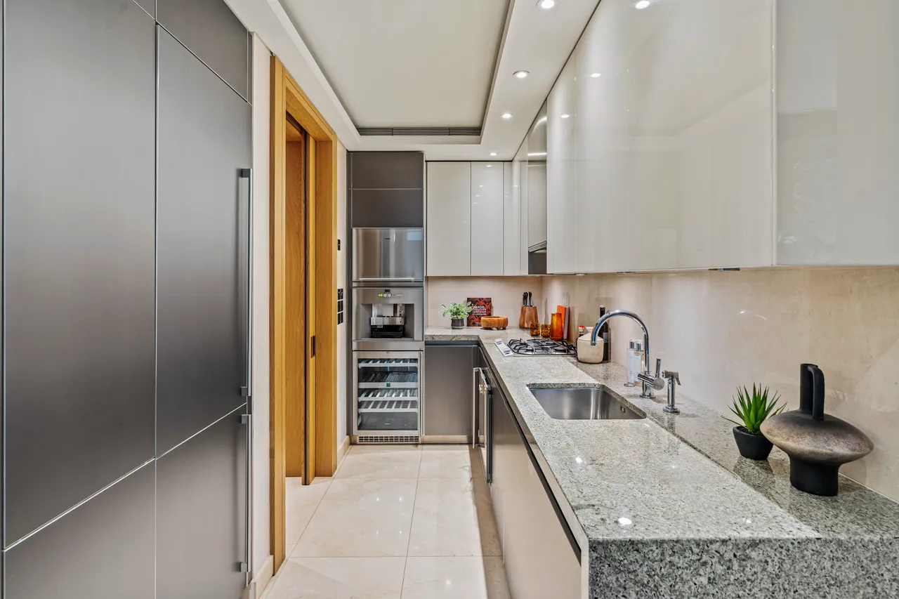 100 Knightsbridge, Knightsbridge, London, photo 6