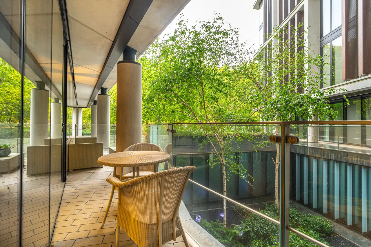 100 Knightsbridge, Knightsbridge, London, photo 4