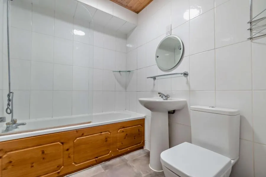Eastbury Avenue, Northwood, HA6, photo 7