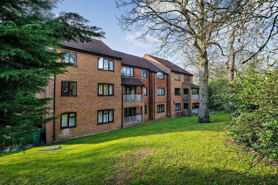 Eastbury Avenue, Northwood, HA6, photo 8
