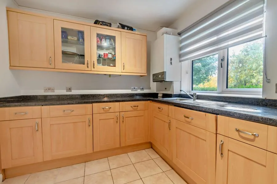 Eastbury Avenue, Northwood, HA6, photo 5