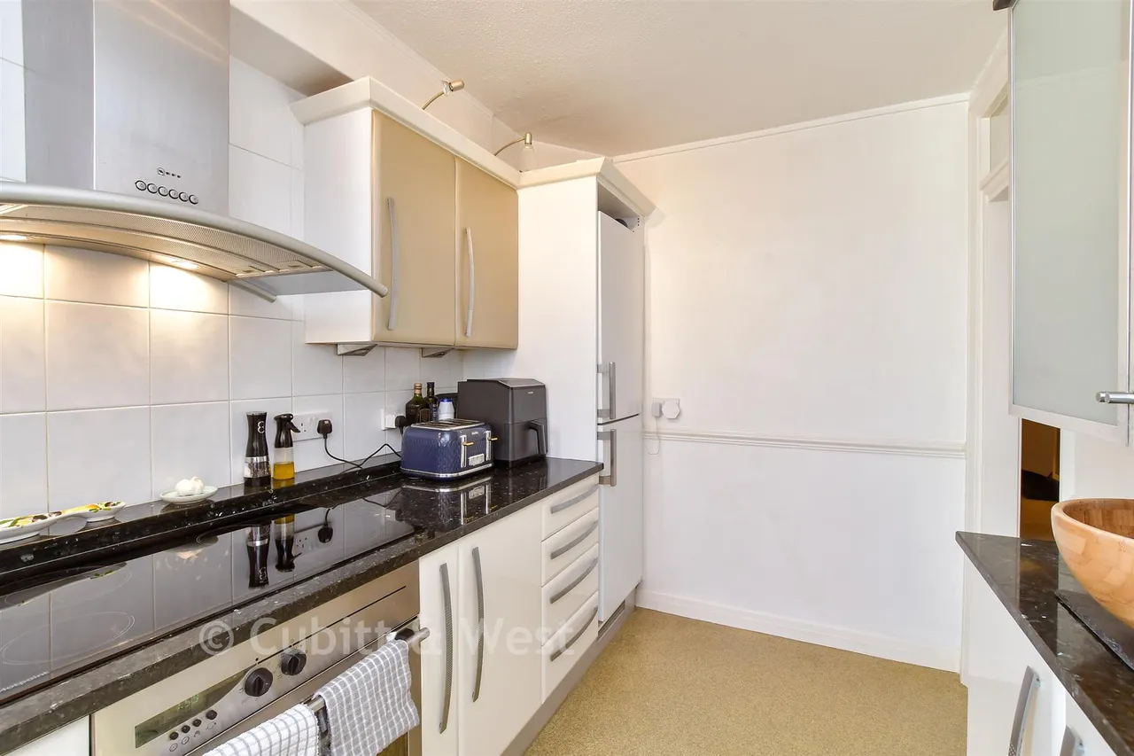 Boundary Road, Worthing, BN11, photo 6