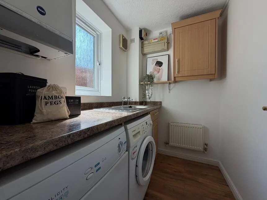 Beach Close, Evesham, Worcestershire, WR11, photo 12
