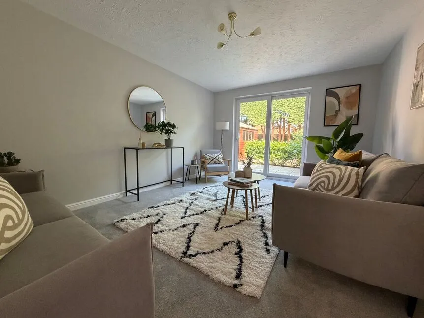 Beach Close, Evesham, Worcestershire, WR11, photo 2