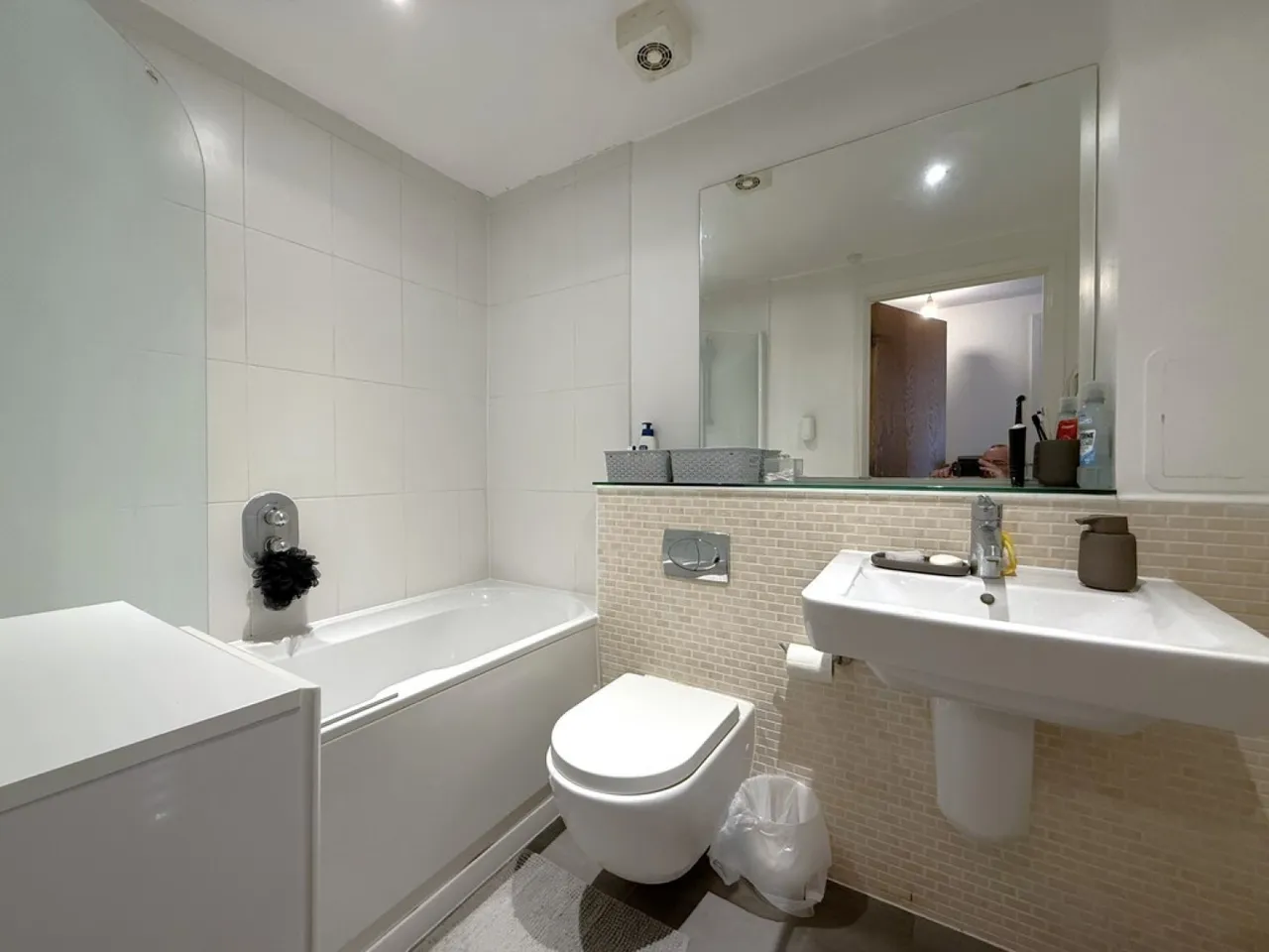 Grosvenor Place, East Street, photo 12