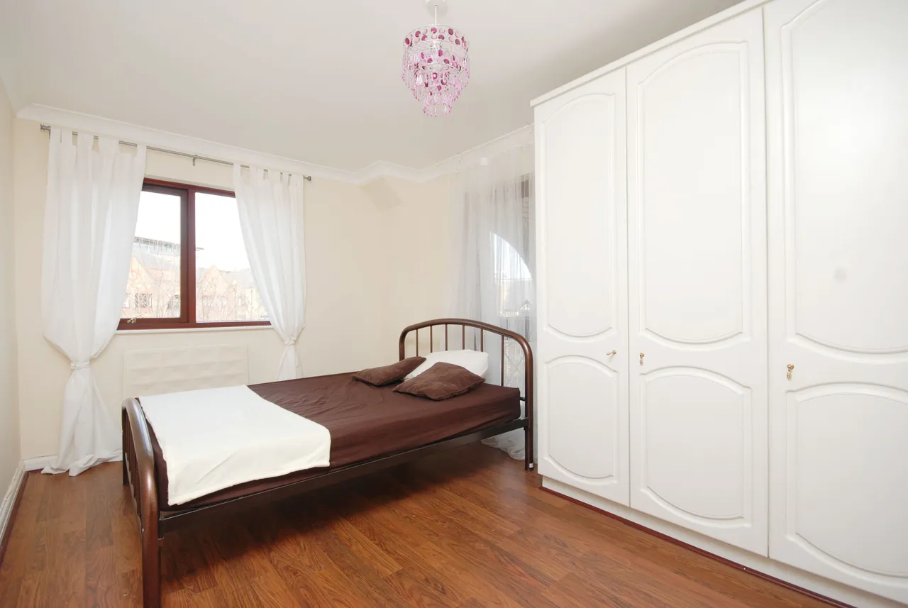 London, E14, photo 11