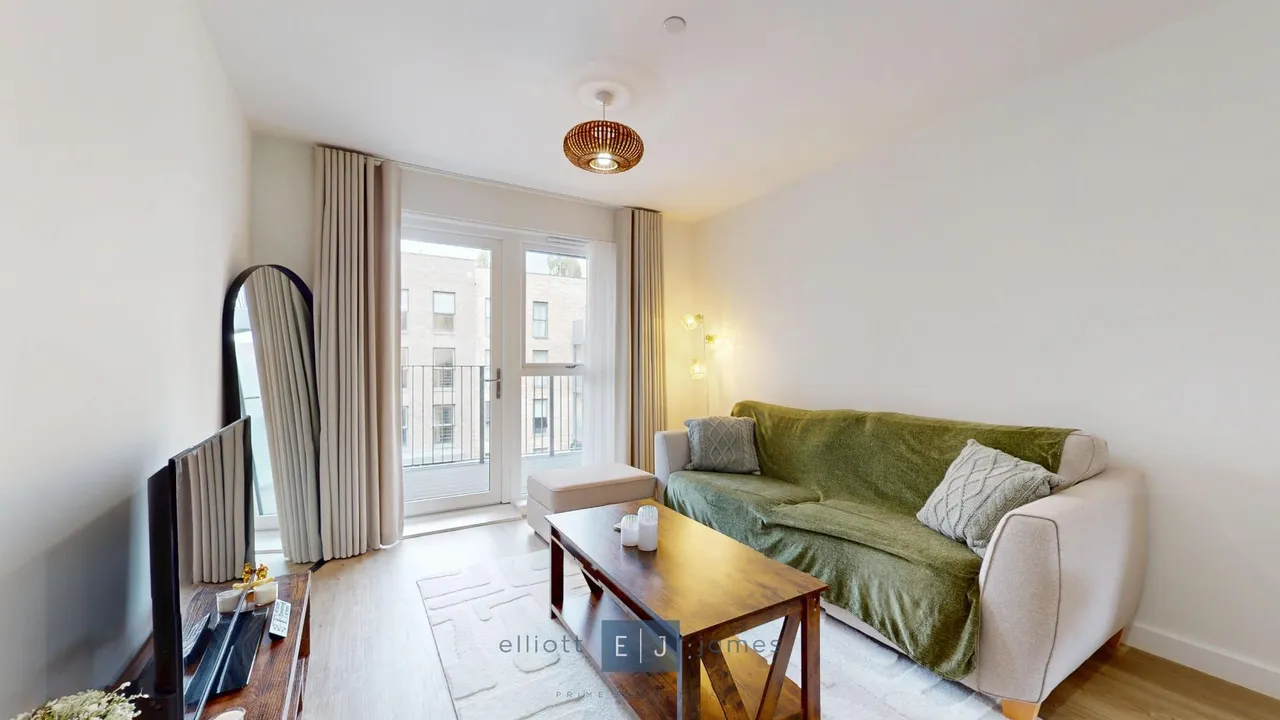 Luctons Close, Loughton, IG10, photo 9