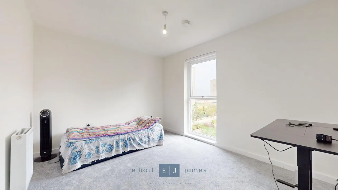 Luctons Close, Loughton, IG10, photo 7
