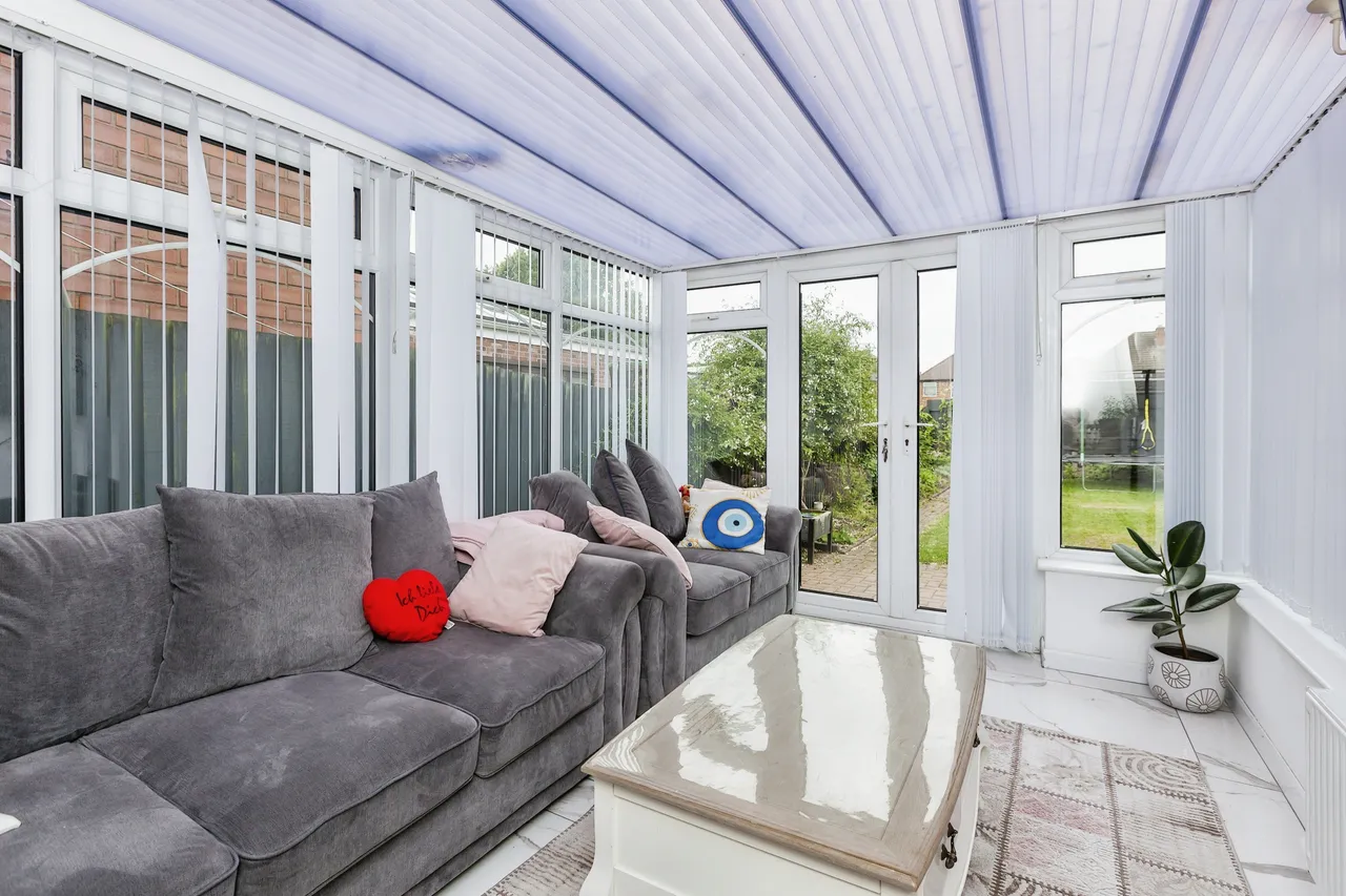 Sandringham Avenue, Rushey Mead, Leicester, photo 8