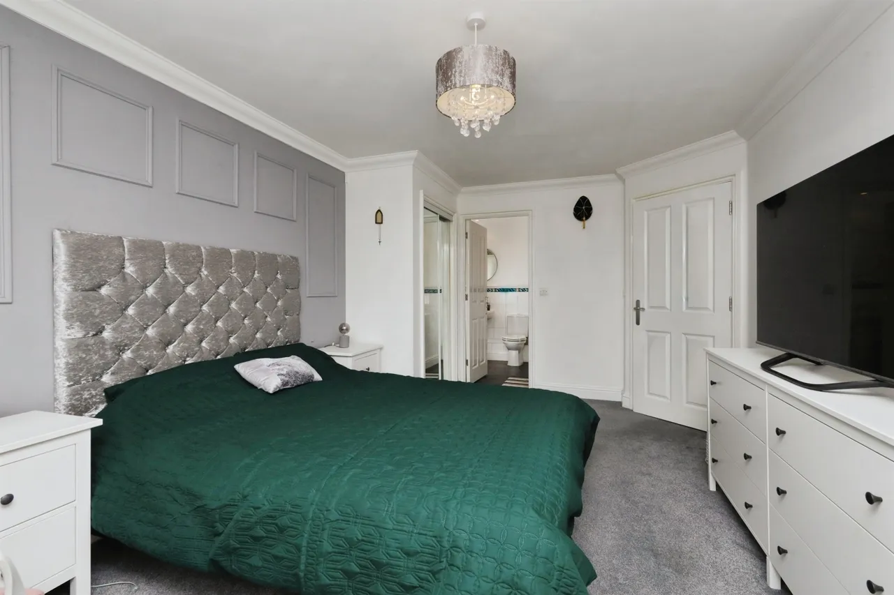 St. Annes Road, Eastbourne, photo 8