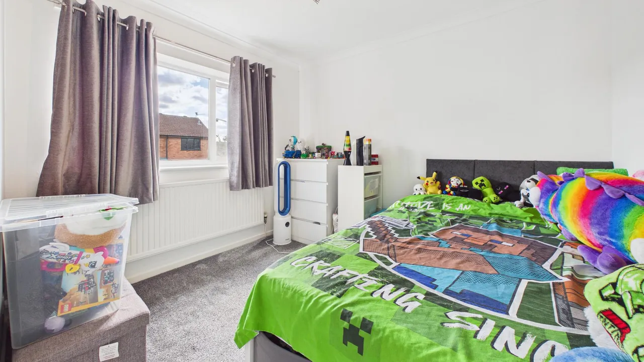 Pheasant Grove, Werrington, photo 10