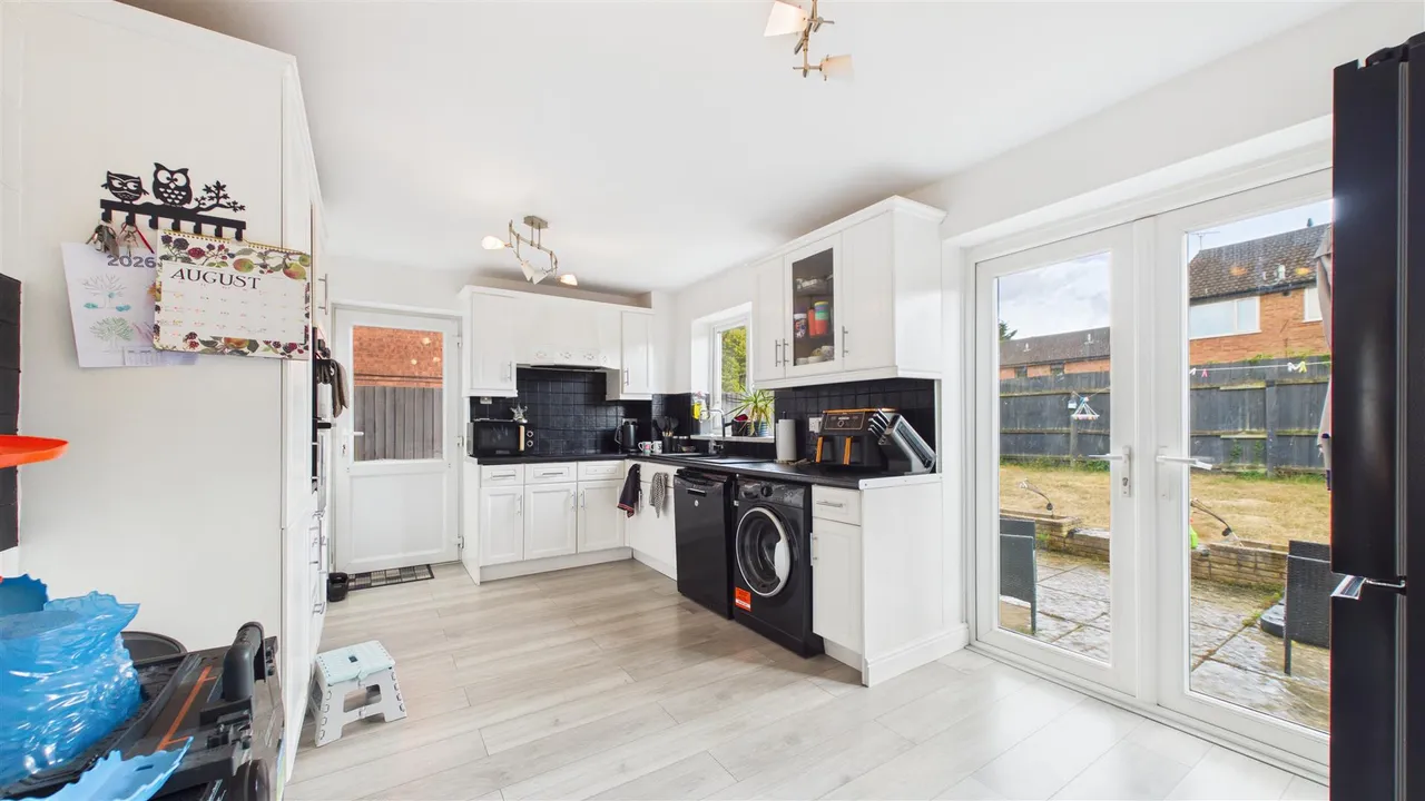 Pheasant Grove, Werrington, photo 19