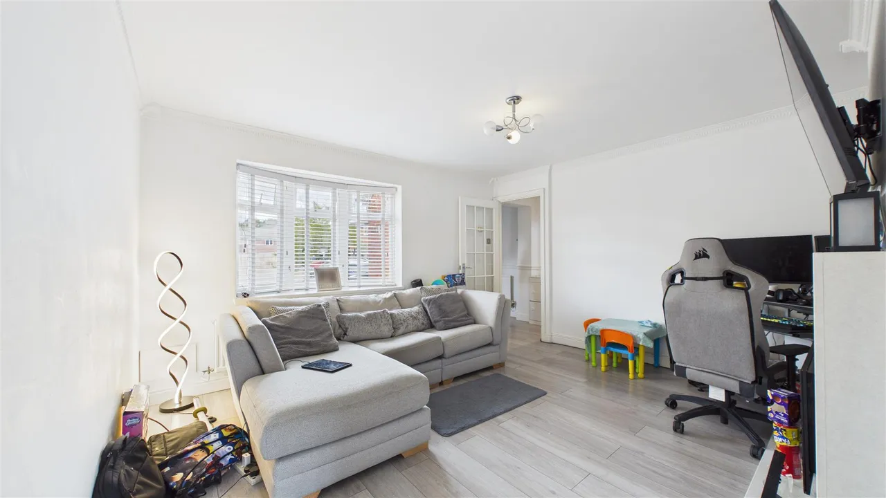 Pheasant Grove, Werrington, photo 6