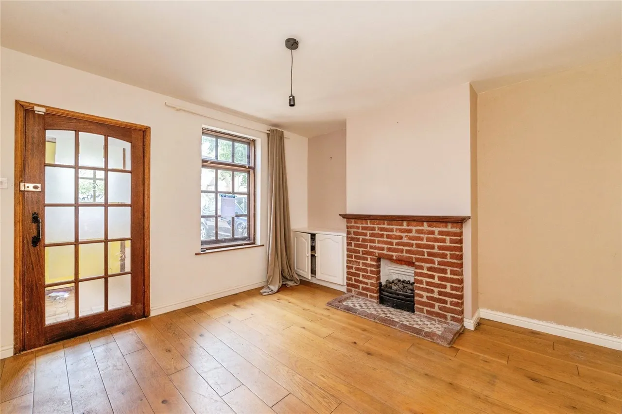 Junction Road, Warley, Brentwood, Essex, CM14, photo 3