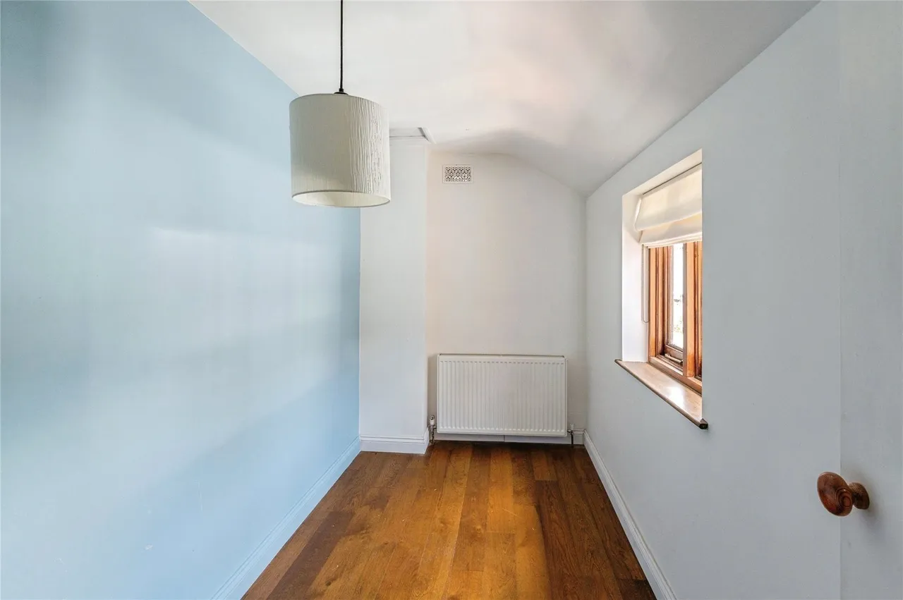 Junction Road, Warley, Brentwood, Essex, CM14, photo 11
