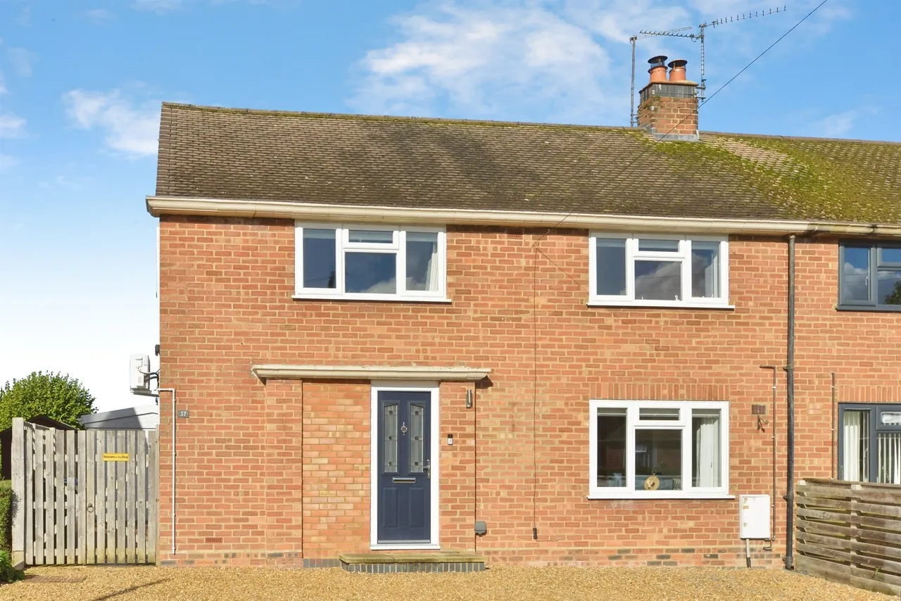 Manor Close, Cosgrove, MK19, photo 20