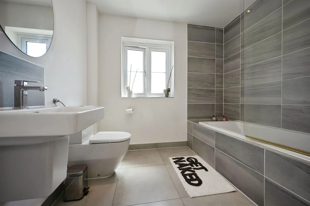 Rushington Meadow, Weston Turville, HP22, photo 20