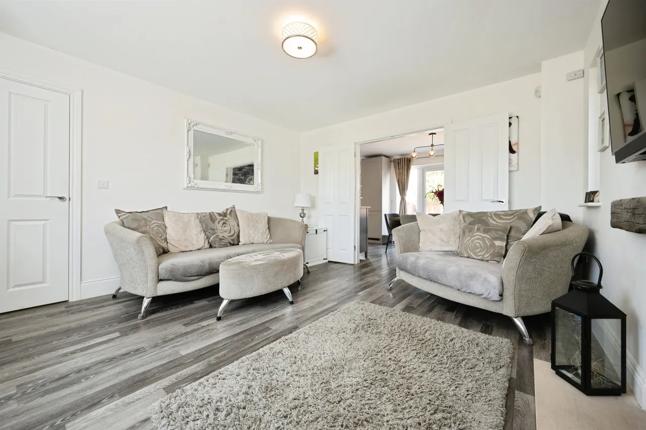 Rushington Meadow, Weston Turville, HP22, photo 4