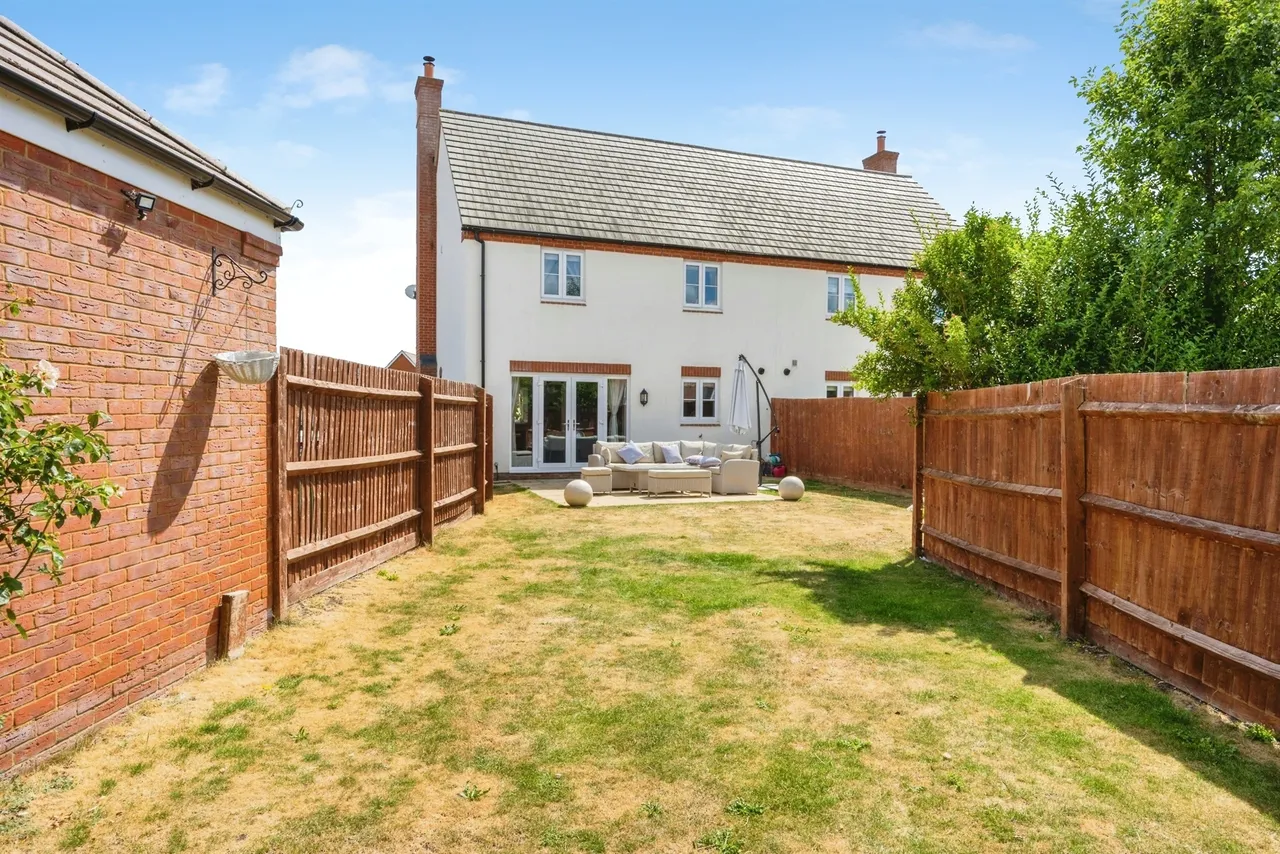 Rushington Meadow, Weston Turville, HP22, photo 28