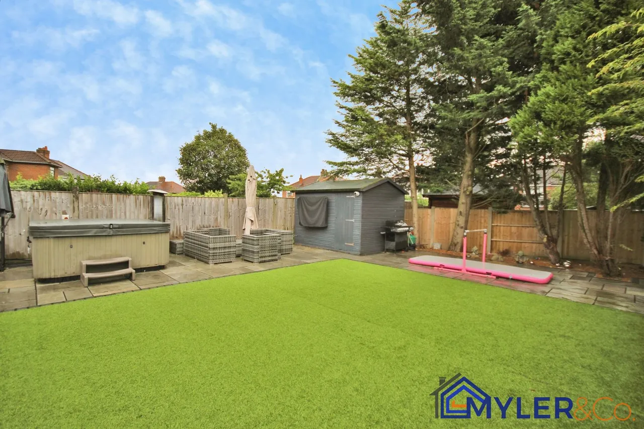Dykin Road, Widnes, photo 13
