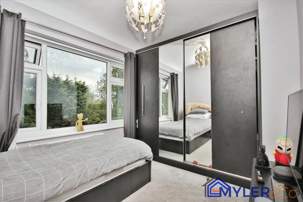 Dykin Road, Widnes, photo 8