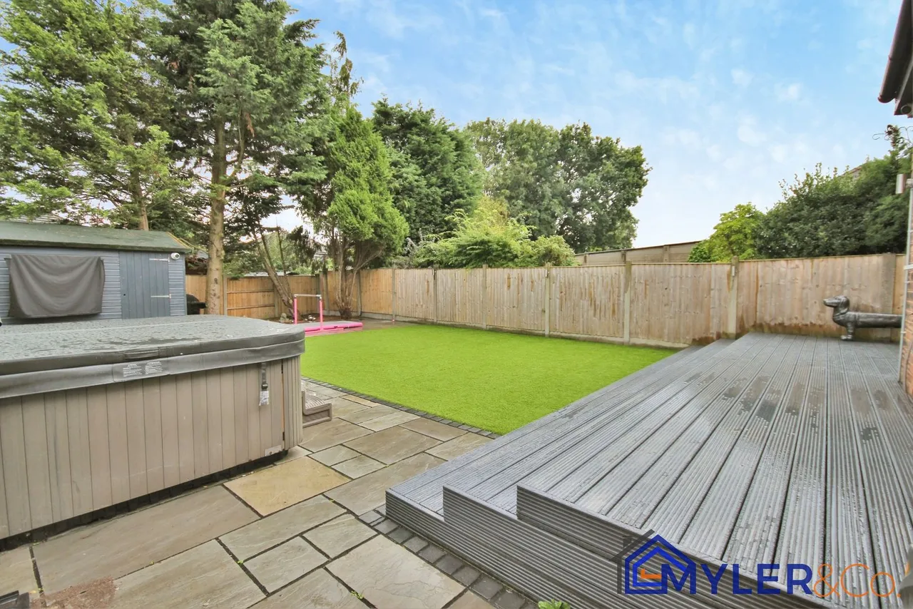 Dykin Road, Widnes, photo 16