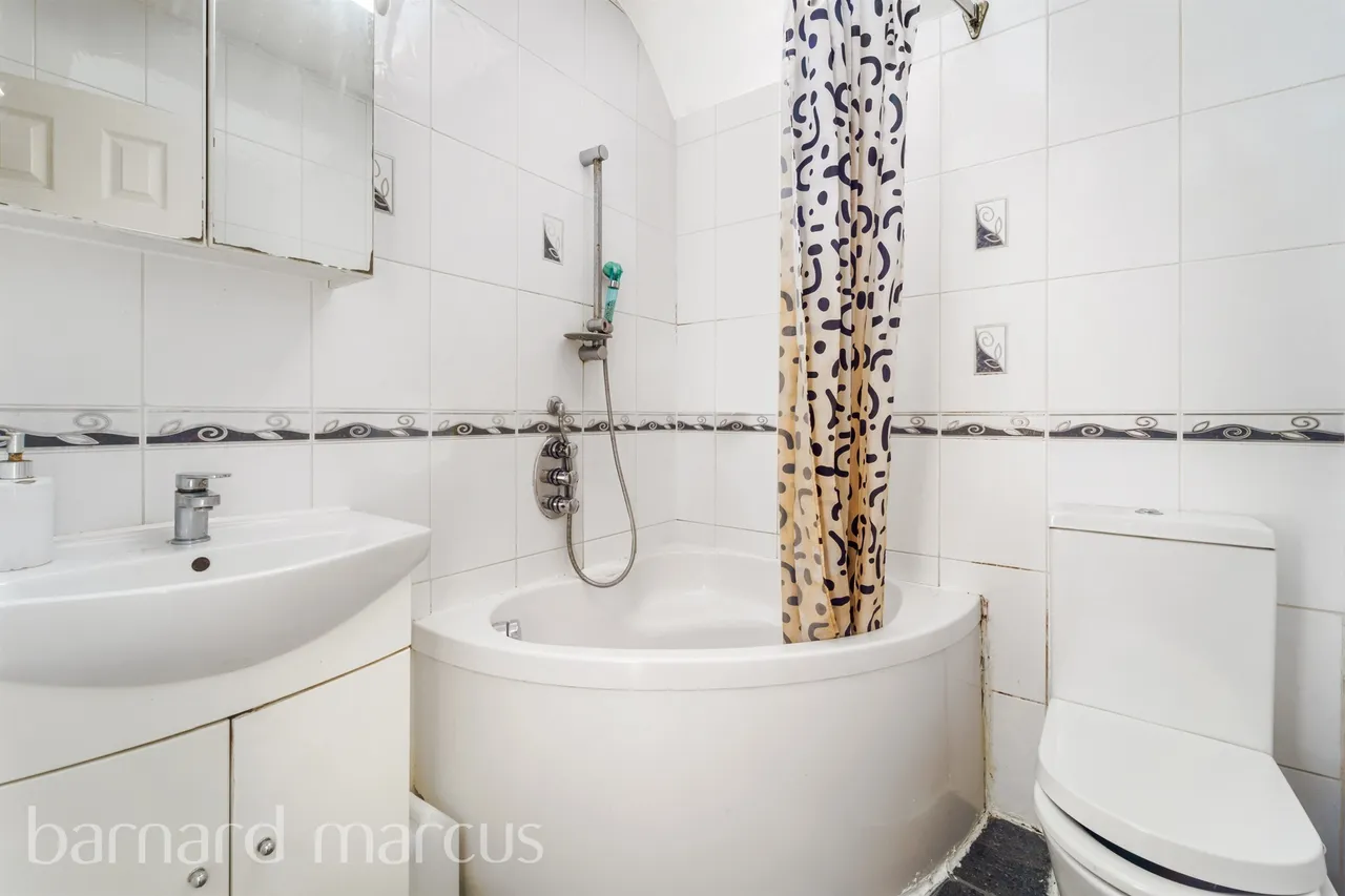 Hereford Road, Feltham, photo 4