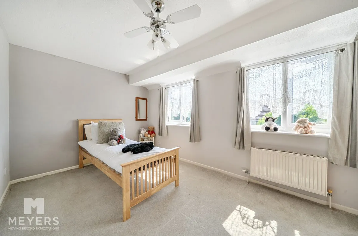 London Close, Piddlehinton, DT2, photo 8