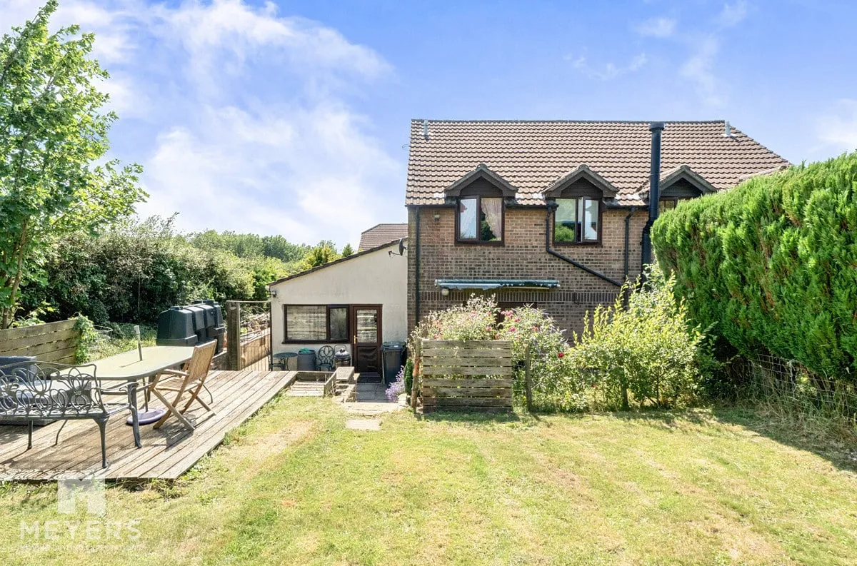 London Close, Piddlehinton, DT2, photo 12