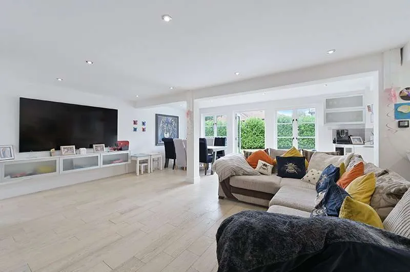 Foxley Lane, Binfield, RG42, photo 2