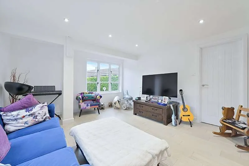 Foxley Lane, Binfield, RG42, photo 15